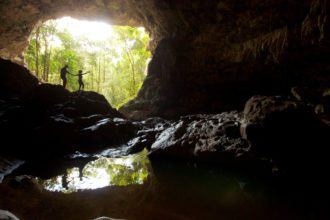 Belize_Caves