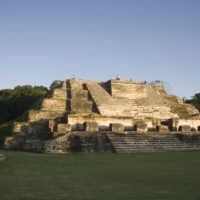 Belize_altan_ha_pyramid