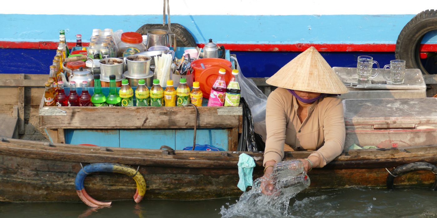 Floating_Market_Can_Tho_Vietnam