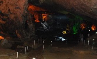 Hanoi-Cave