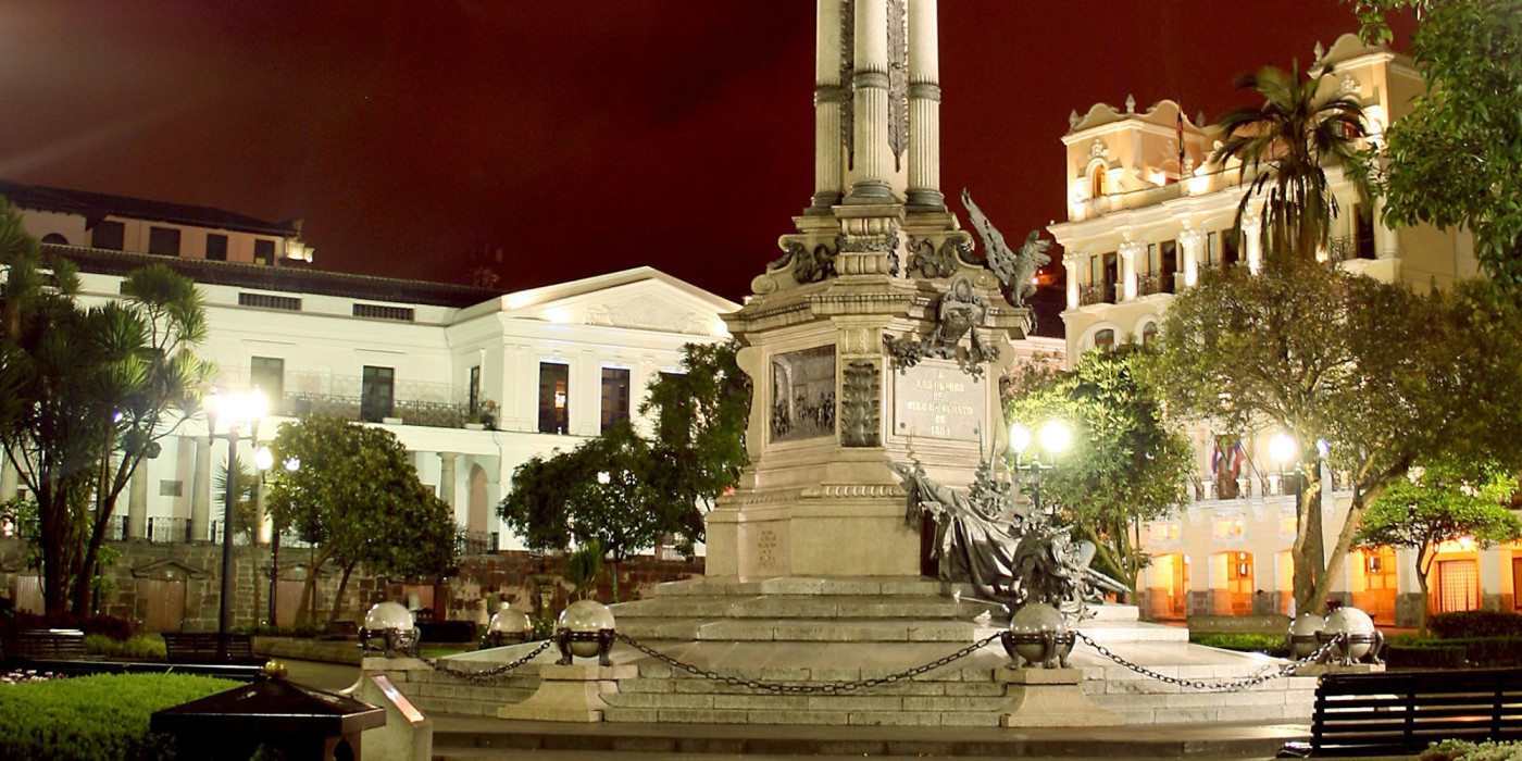 Independence-Square-Quito-Ecuador