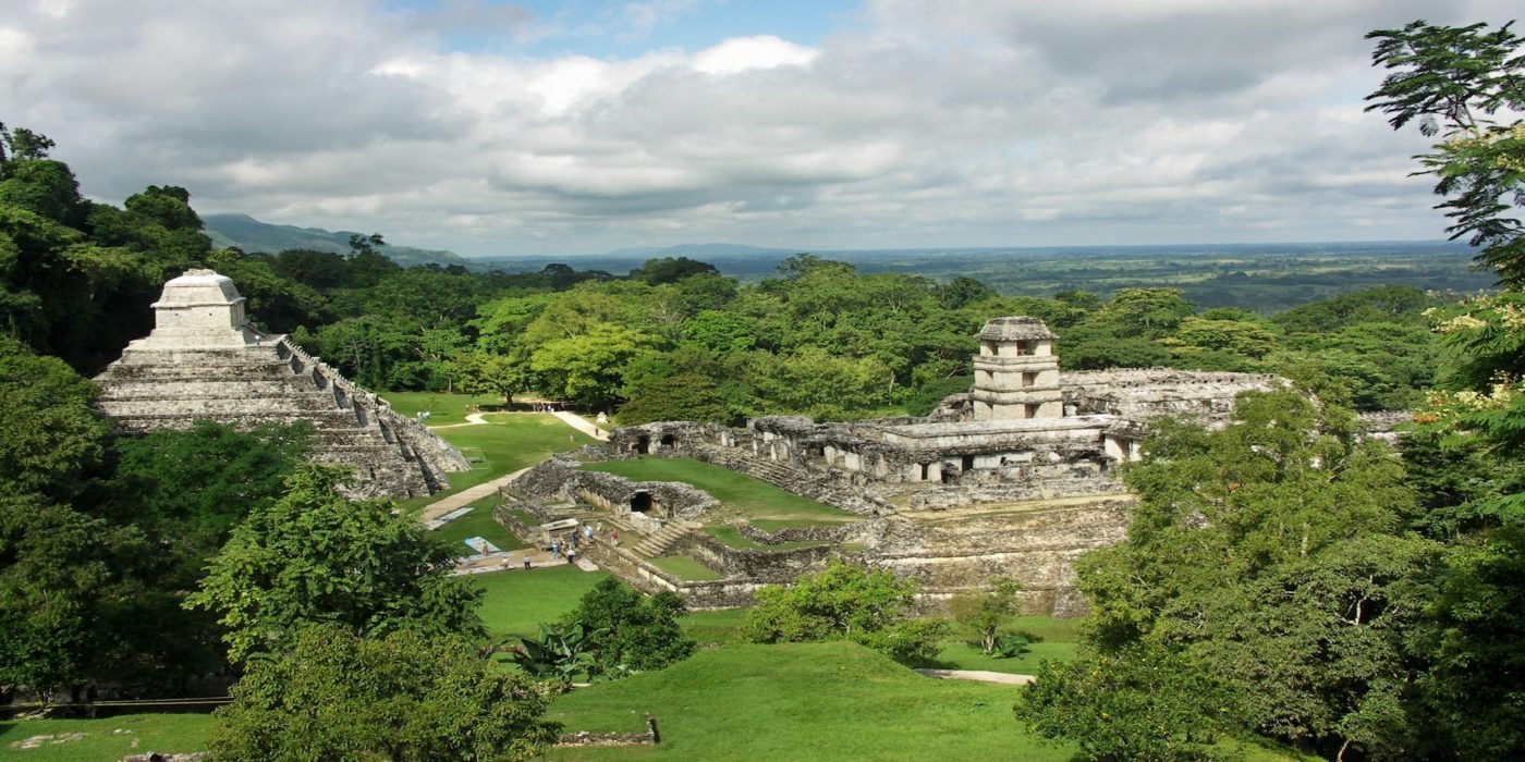 Mexico_Ruins_jungle_Palenque
