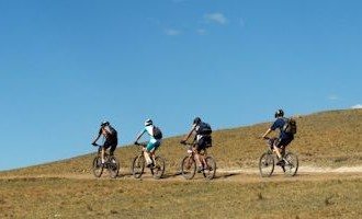 Mountain_bike_bikers_biking_Peru