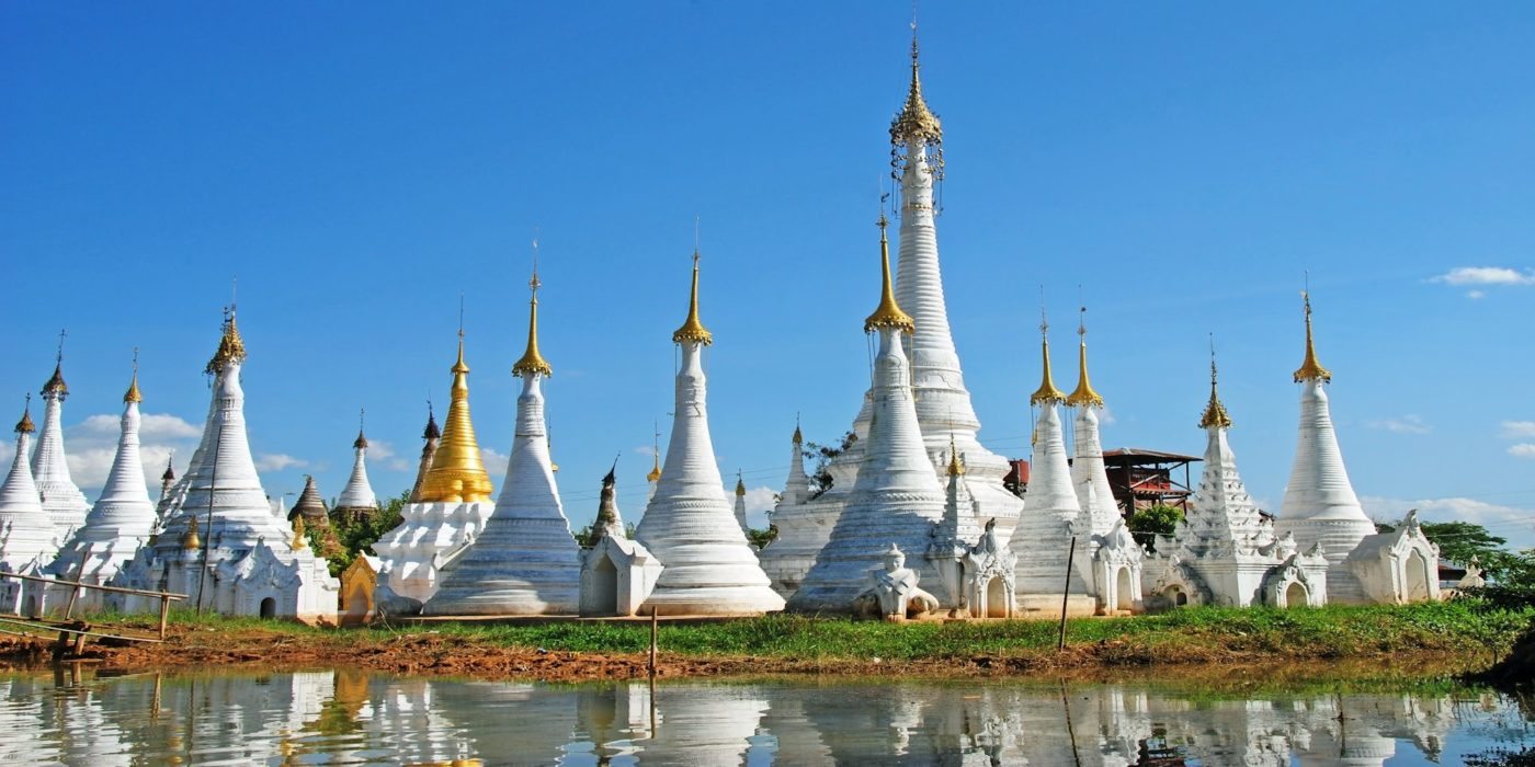 Myanmar_pagodas_lake