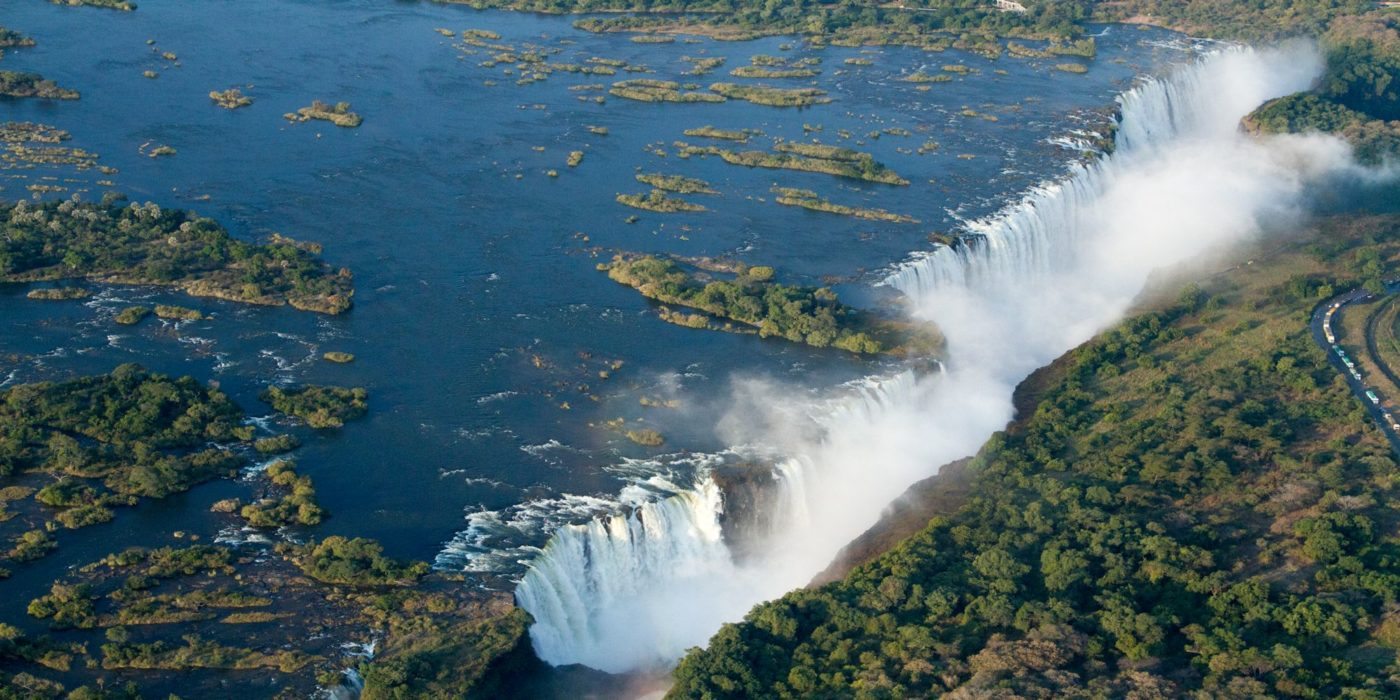 Zambia_Victoria_falls