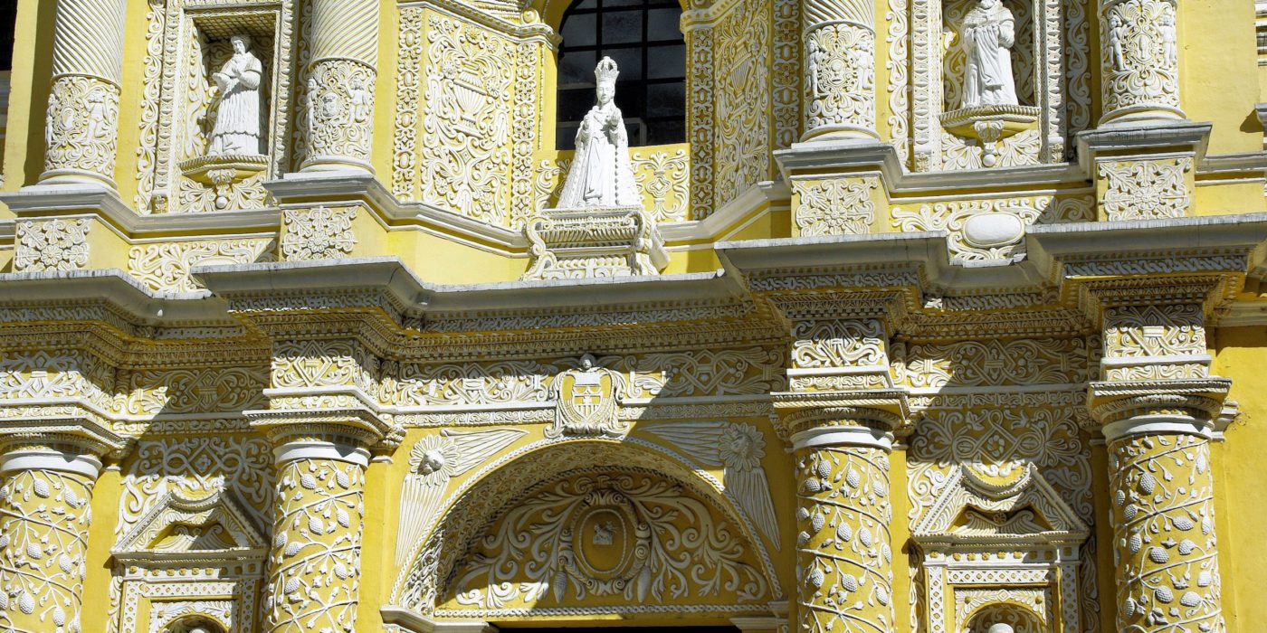 antigua-guatemela-church