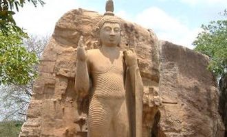 anuradhapura-srilanka-statue