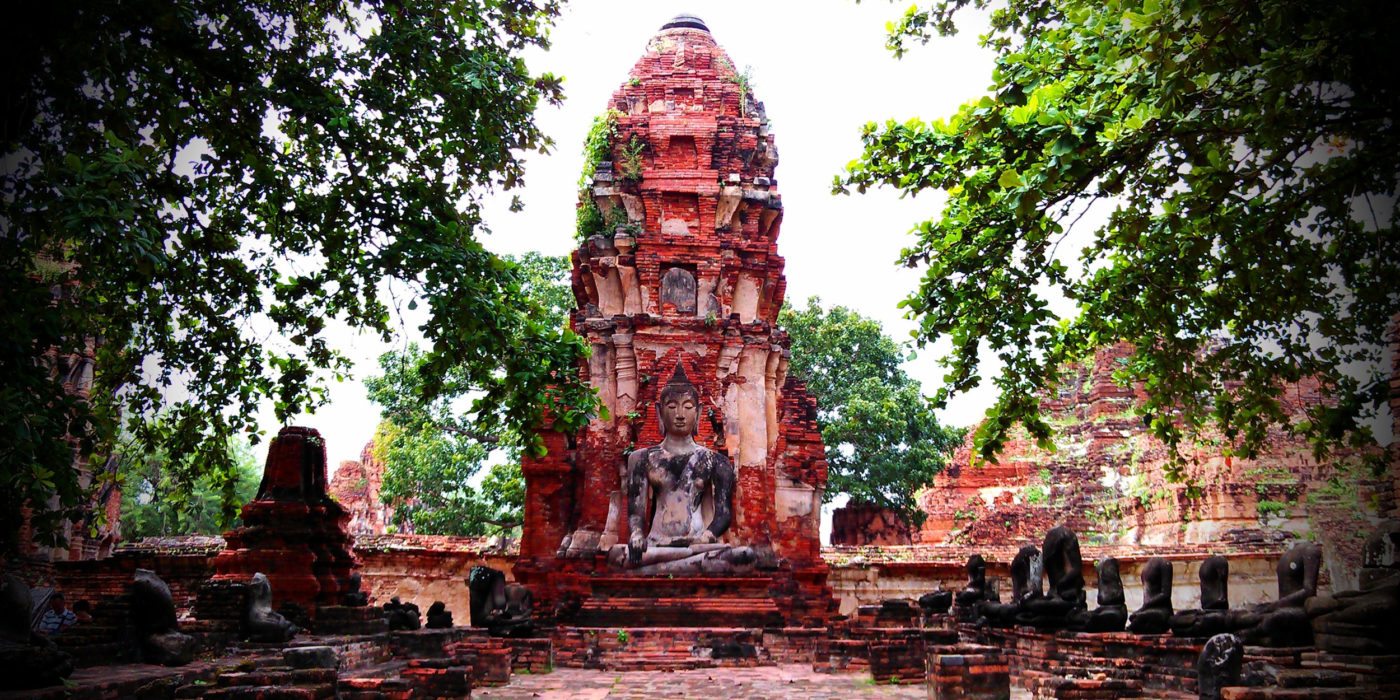 ayutthaya-temple-in-the-shade