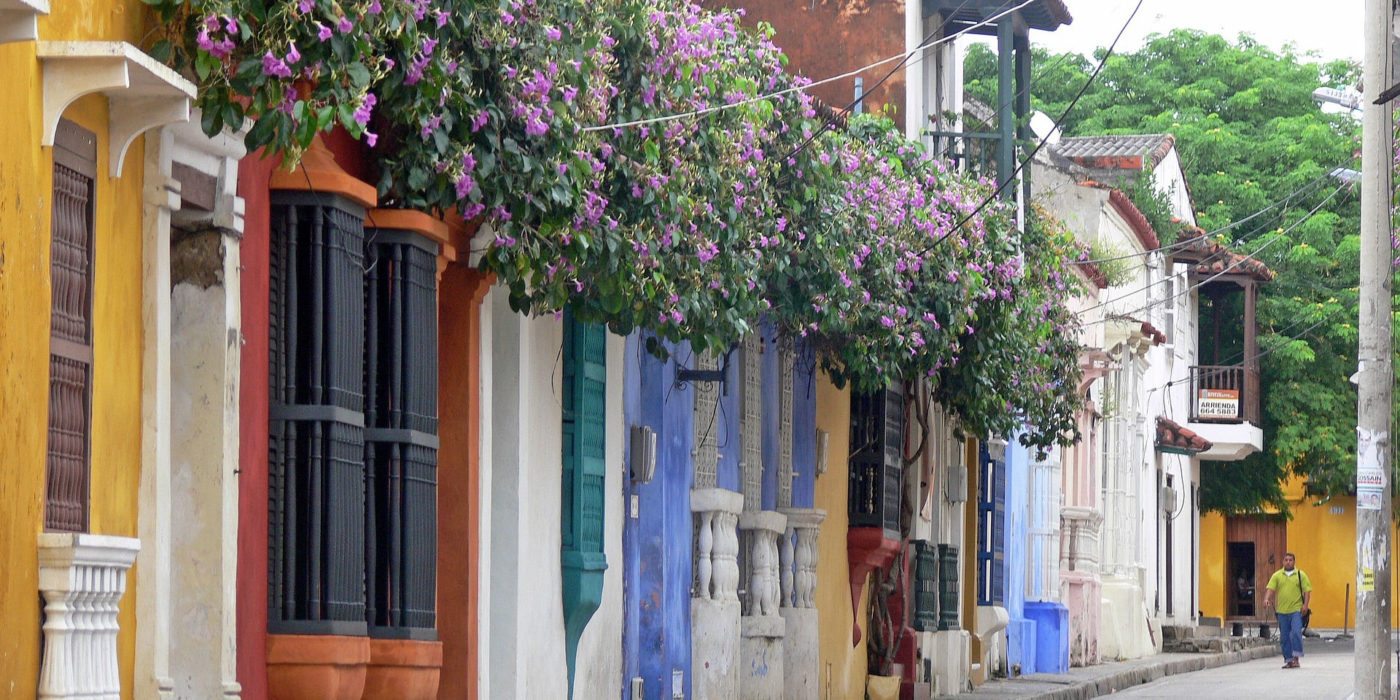 colombia-cartagena-street