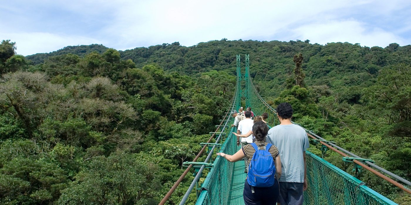 monteverde_hanging_bridge_Costa_rica
