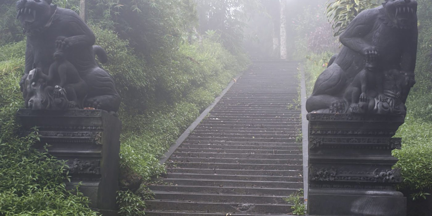 temple-entrance-bali