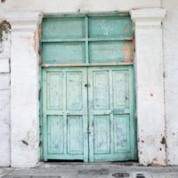turquoise-door-cartagena-colombia