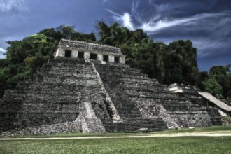 Palenque-pyramid-Mexico