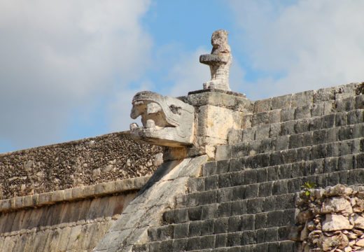 chichen-itza-pyramid-mexico
