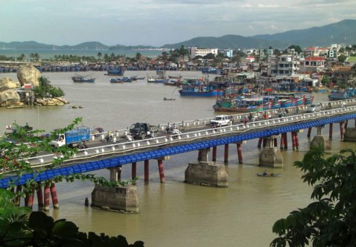 nha-trang-bridge-vietnam
