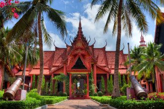 National_Museum_gardens_Phnom_Penh_Cambodia