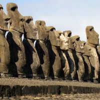 fifteen-moais-easter-island-Chile