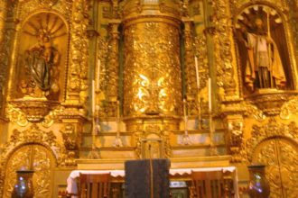 Casco-Viejo-Golden-Altar-Panama
