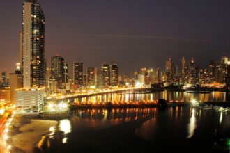 Panama-city-night