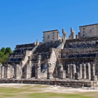 Temple-of-the-warriors-chichen-itza-Mexico