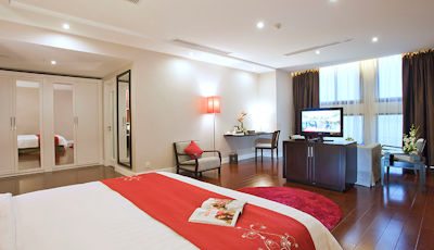 Royal-Lotus-Hotel-Halong-Junior-Suite-Room-Halong-Bay