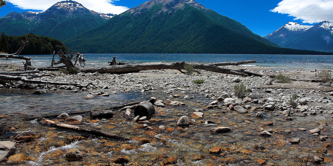 bariloche-lake-landscape-argentina