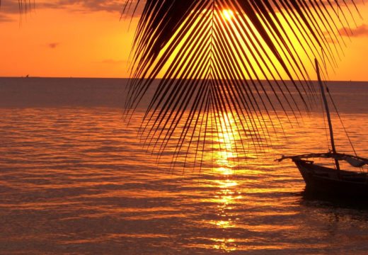 indian-ocean-sunset-zanzibar-tanzania