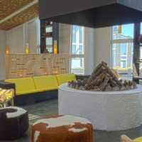 remota-fireplace-lounge