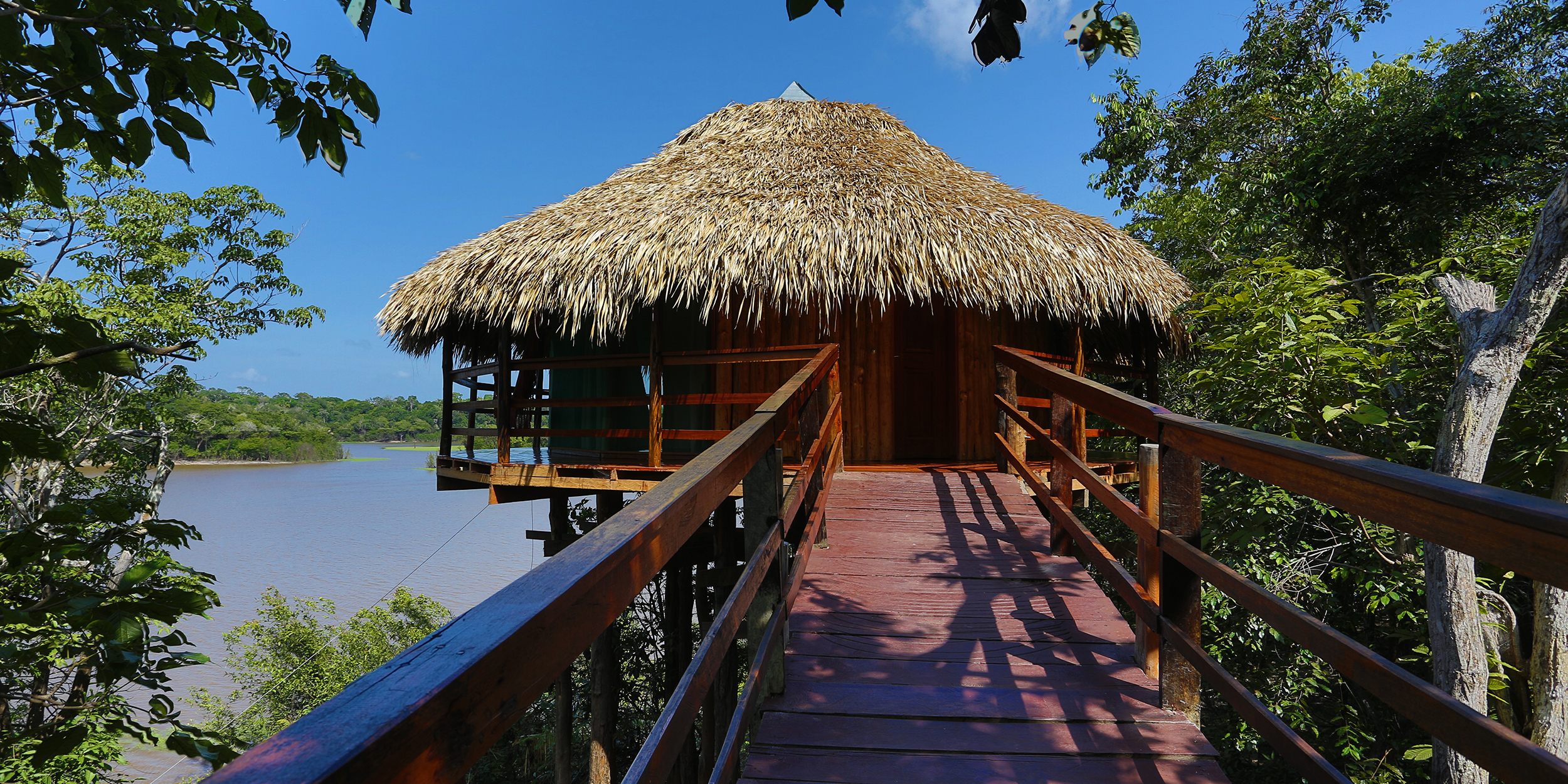 juma-lodge-outside-panoramic-bungalow
