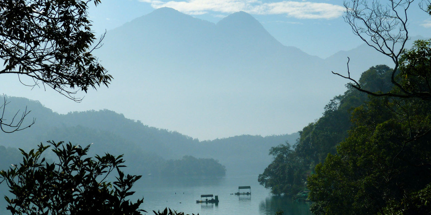 landscape-nature-taiwan-asia-fog-sun-moon-lake