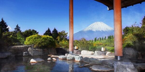discover-the-land-of-the-rising-sun-unveiling-japans-captivating-travel-destinations